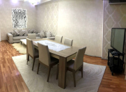 Satılır 2 otaqlı 63 m2 yeni tikili Memar Əcəmi m.