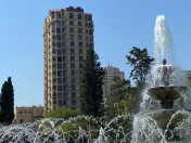 Satılır 4 otaqlı 200 m2 yeni tikili 28 May m.