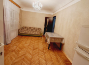 Satılır 2 otaqlı 45 m2 köhnə tikili Neftçilər m.