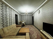 Satılır 2 otaqlı 60 m2 köhnə tikili Qaraçuxur