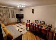 Satılır 3 otaqlı 70 m2 köhnə tikili İnşaatçılar m.