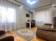 Satılır 1 otaqlı 45 m2 köhnə tikili Ukrayna dairəsi