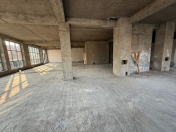 İcarəyə verilir 1 otaqlı 382 m2 obyekt Nizami m.