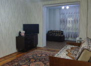 İcarəyə verilir 2 otaqlı 70 m2 köhnə tikili İnşaatçılar m.