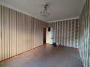 Satılır 4 otaqlı 100 m2 köhnə tikili Yasamal r.