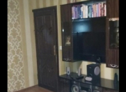 Satılır 3 otaqlı 70 m2 köhnə tikili Zərifə Əliyeva adına park