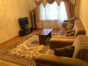 Satılır 4 otaqlı 115 m2 köhnə tikili Nəriman Nərimanov parkı