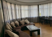 İcarəyə verilir 3 otaqlı 110 m2 yeni tikili 8 Noyabr m.