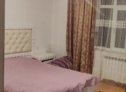 Satılır 4 otaqlı 180 m2 həyət evi Saray