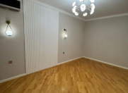 Satılır 2 otaqlı 90 m2 yeni tikili 8 Noyabr m.