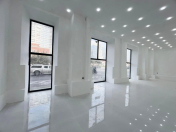 İcarəyə verilir 1 otaqlı 202 m2 obyekt Şah İsmayıl Xətai m.