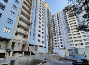 Satılır 2 otaqlı 97 m2 yeni tikili Qara Qarayev m.