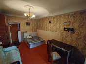 Satılır 1 otaqlı 25 m2 köhnə tikili Qara Qarayev m.