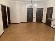 İcarəyə verilir 3 otaqlı 146 m2 yeni tikili Çermet 