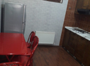 İcarəyə verilir 2 otaqlı 70 m2 köhnə tikili Bayıl