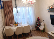 Satılır 2 otaqlı 60 m2 köhnə tikili Həzi Aslanov m.