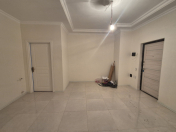 Satılır 2 otaqlı 92 m2 yeni tikili Xırdalan