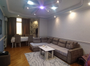 Satılır 3 otaqlı 70 m2 yeni tikili Gənclik m.