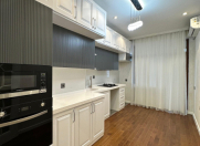 Satılır 4 otaqlı 136 m2 yeni tikili İnşaatçılar m.