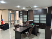 İcarəyə verilir 7 otaqlı 250 m2 ofis Şah İsmayıl Xətai m.