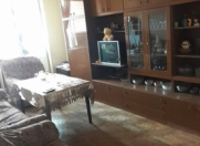 Satılır 4 otaqlı 110 m2 köhnə tikili Həzi Aslanov m.