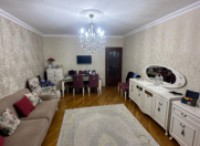 Satılır 2 otaqlı 65 m2 köhnə tikili Botanika bağı