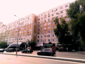 Satılır 2 otaqlı 60 m2 köhnə tikili Həzi Aslanov m.