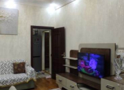 Satılır 2 otaqlı 52 m2 yeni tikili Qara Qarayev m.