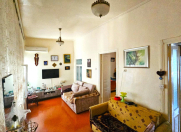 Satılır 5 otaqlı 125 m2 köhnə tikili Sahil m.