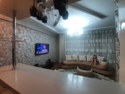 Satılır 2 otaqlı 87 m2 yeni tikili 8 Noyabr m.