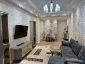 Satılır 4 otaqlı 200 m2 yeni tikili Həzi Aslanov m.
