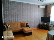 Satılır 2 otaqlı 75 m2 yeni tikili Nizami r.