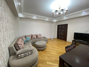 Satılır 3 otaqlı 110 m2 yeni tikili Əhmədli m.