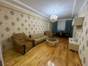 Satılır 3 otaqlı 120 m2 yeni tikili İnşaatçılar m.