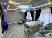 İcarəyə verilir 4 otaqlı 190 m2 yeni tikili Şah İsmayıl Xətai m.