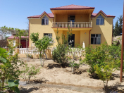 Satılır 6 otaqlı 260 m2 həyət evi Şüvəlan