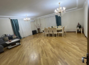 Satılır 3 otaqlı 156 m2 yeni tikili Şah İsmayıl Xətai m.