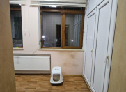 Satılır 3 otaqlı 70 m2 köhnə tikili İncəsənət və Mədəniyyət Un.