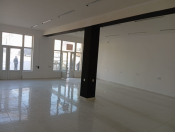 İcarəyə verilir 1 otaqlı 150 m2 obyekt Əmircan