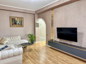 Satılır 3 otaqlı 80 m2 yeni tikili Qara Qarayev m.