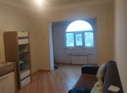 Satılır 2 otaqlı 65 m2 köhnə tikili Həzi Aslanov m.