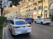 İcarəyə verilir 3 otaqlı 100 m2 obyekt 28 Mall