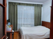 Satılır 2 otaqlı 65 m2 köhnə tikili İnşaatçılar m.