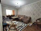 Satılır 2 otaqlı 60 m2 köhnə tikili Həzi Aslanov