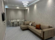İcarəyə verilir 2 otaqlı 70 m2 yeni tikili Ayna Sultanova heykəli