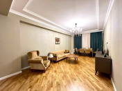 İcarəyə verilir 3 otaqlı 120 m2 yeni tikili İnşaatçılar m.