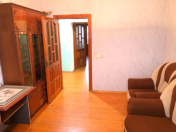 İcarəyə verilir 4 otaqlı 120 m2 köhnə tikili Əmircan