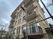 Satılır 3 otaqlı 125 m2 yeni tikili İçəri Şəhər m.