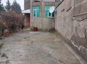 Satılır 5 otaqlı 220 m2 həyət evi Avtovağzal m.