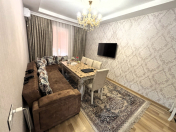 Satılır 2 otaqlı 61 m2 köhnə tikili Neftçilər m.